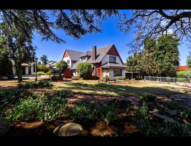 5 BEDROOM HOUSE FOR SALE IN LINMEYER